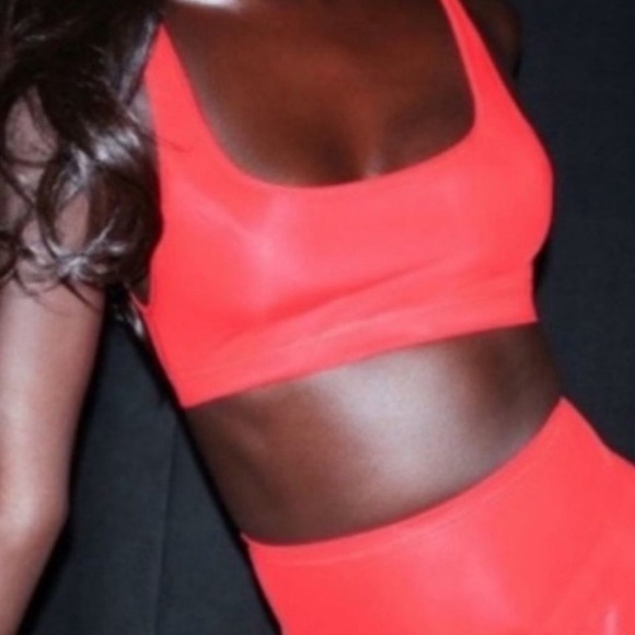 SKIMS Poppy Red Jelly Sheer Scoop-Neck Stretch-Woven Bra NWT size small - Picture 10 of 16